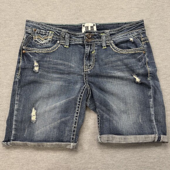 Trademark H Short N Sweet Denim Distressed Bermuda Shorts Size 16 Thick Stitch - Picture 1 of 15